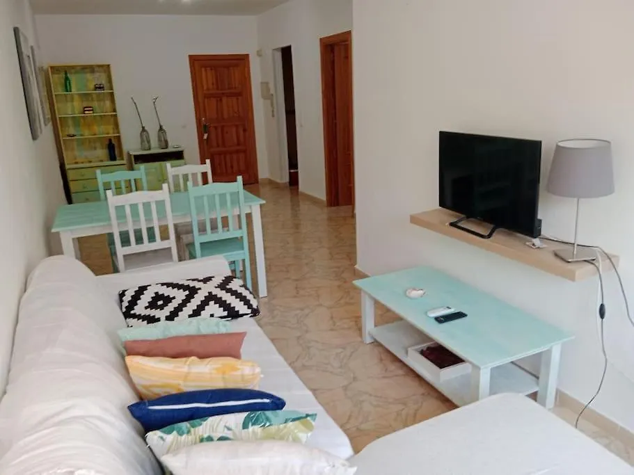 アパート Brisa, La Carihuela Playa Torremolinosアパートメント