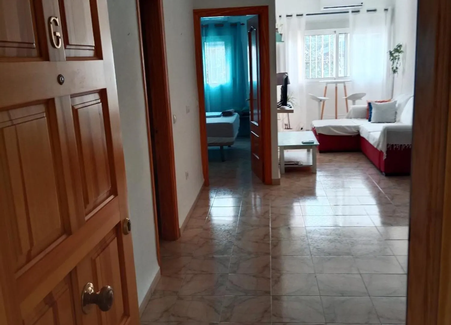 Brisa, La Carihuela Playa Torremolinosアパートメント